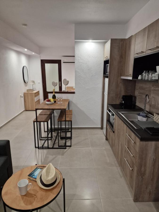 Το Στενάκι Leilighet Skiáthos Eksteriør bilde