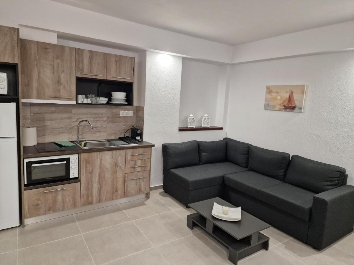 Το Στενάκι Leilighet Skiáthos Eksteriør bilde